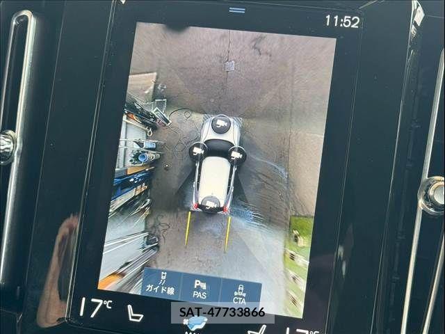 Volvo XC40 2022-02 7964311-4