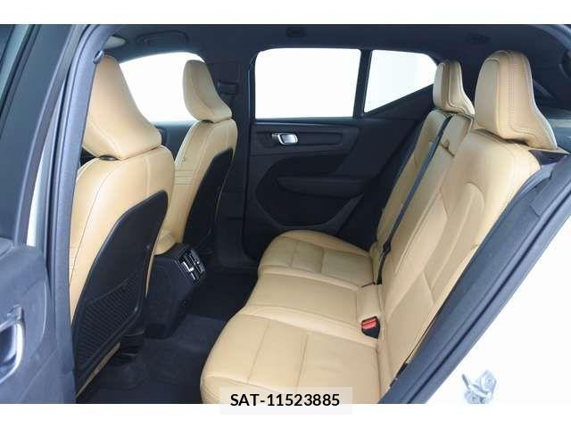 Volvo XC40 2021-04 8039048-19