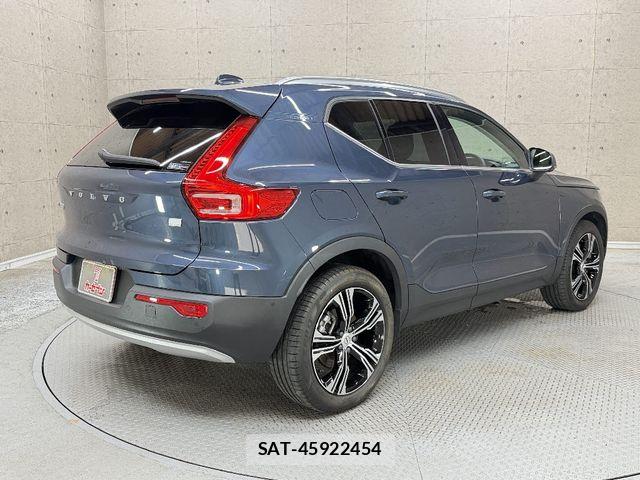 Volvo XC40 2021-05 8039049-1