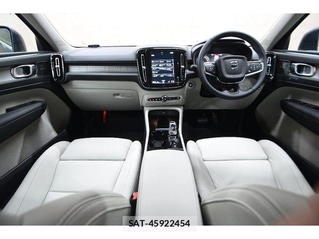 Volvo XC40 2021-05 8039049-2