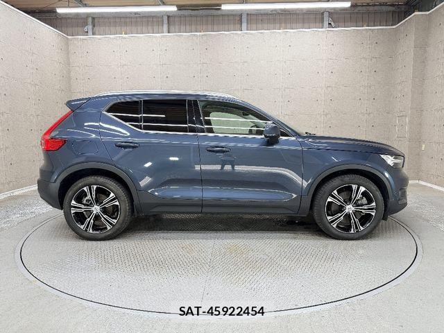Volvo XC40 2021-05 8039049-8