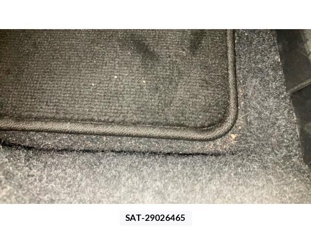 Volvo XC40 2021-12 8102558-27