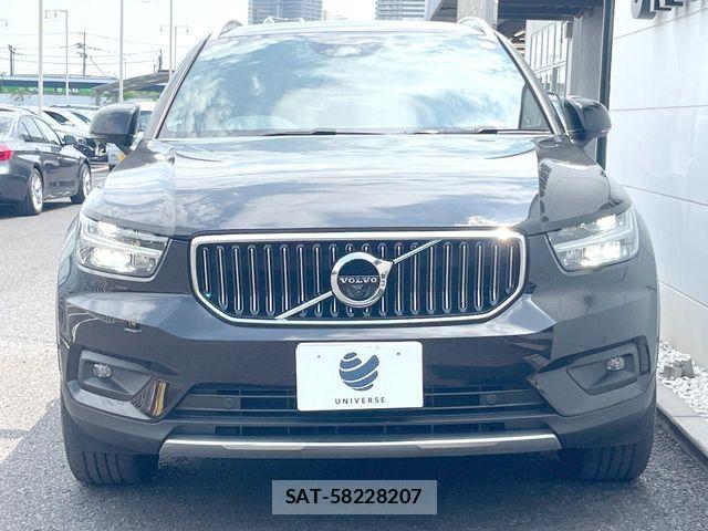 Volvo XC40 2021-11 8102557-14
