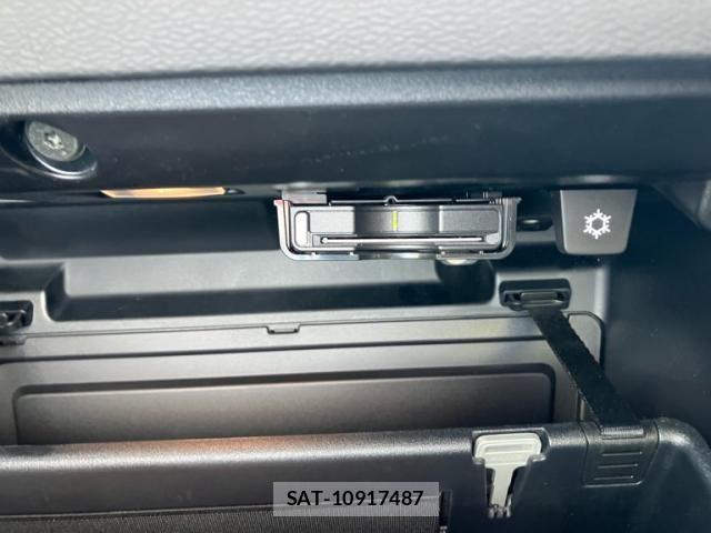 Volvo XC40 2020-03 8102559-23
