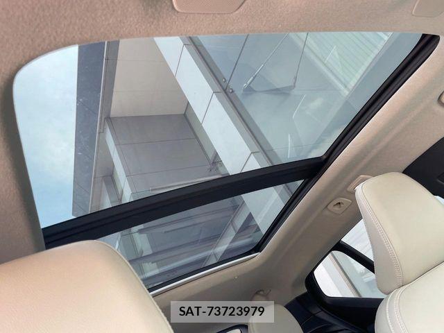 Volvo XC40 2023-06 8132883-3