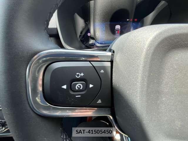 Volvo XC40 2023-09 8132882-14