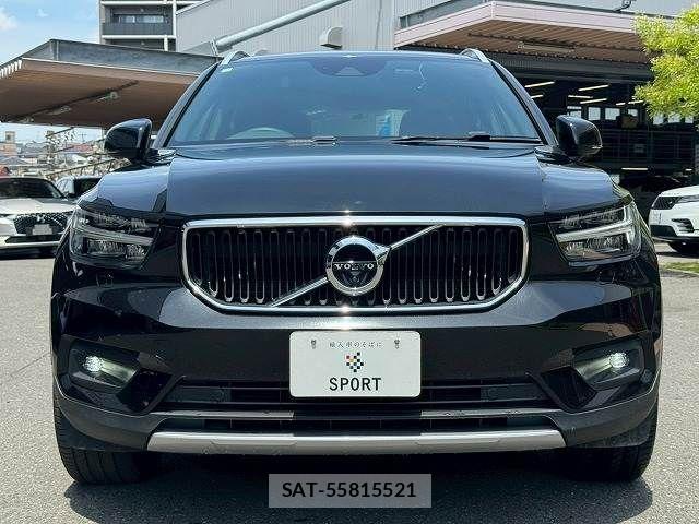 Volvo XC40 2021-03 8146957-14