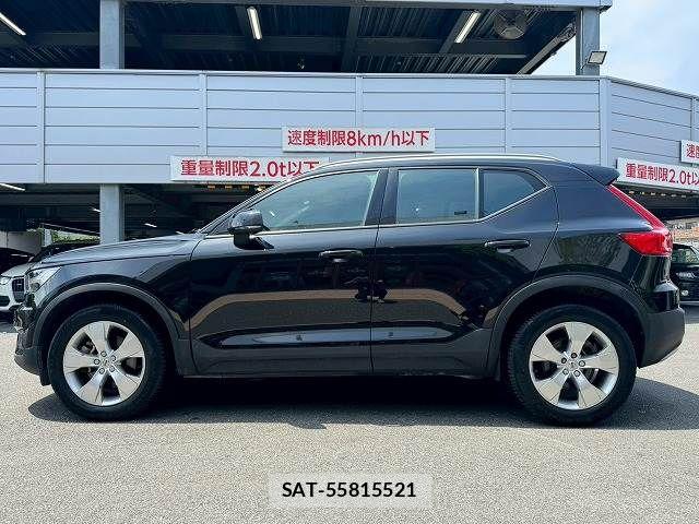 Volvo XC40 2021-03 8146957-16