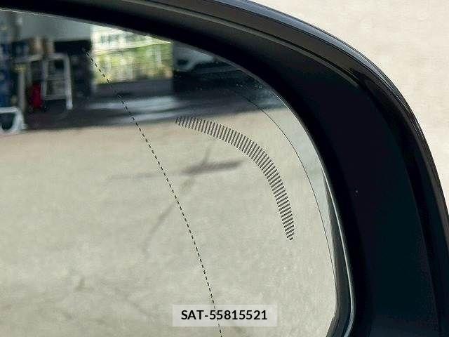 Volvo XC40 2021-03 8146957-6