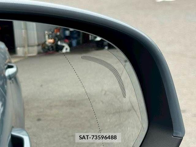 Volvo XC40 2022-05 8146955-9