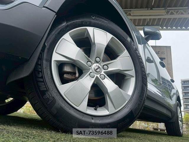 Volvo XC40 2022-05 8146955-18