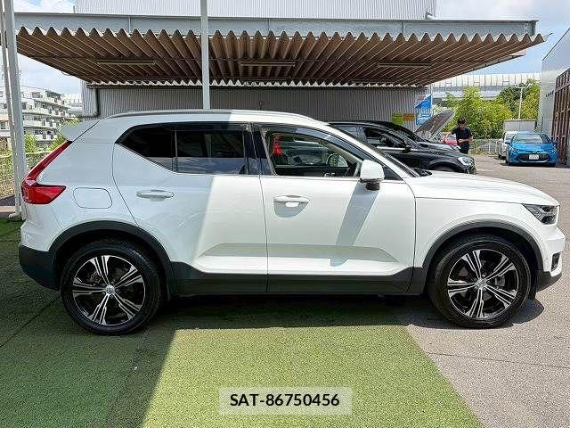 Volvo XC40 2021-08 8146954-17