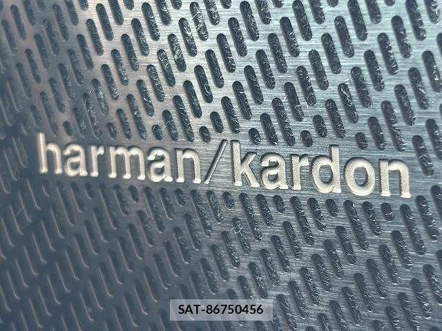Volvo XC40 2021-08 8146954-5