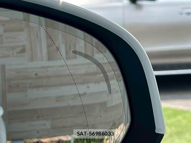 Volvo XC40 2021-07 8146956-9