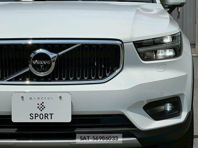 Volvo XC40 2021-07 8146956-19