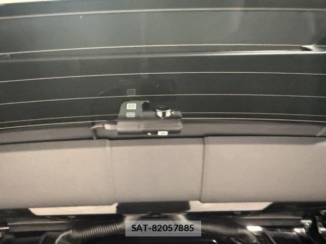 Volvo XC40 2024-11 8210890-11