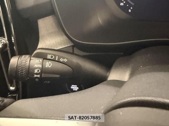 Volvo XC40 2024-11 8210890-24