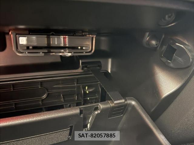 Volvo XC40 2024-11 8210890-29