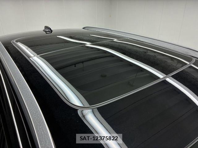 Volvo XC40 2025-10 8210891-29