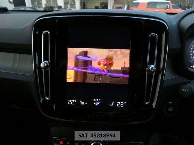 Volvo XC40 2019-07 8210894-28
