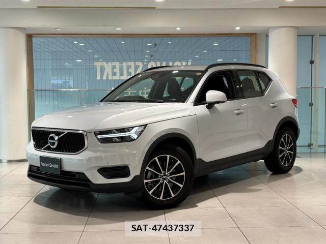 Volvo XC40 2022-03 8210896-0