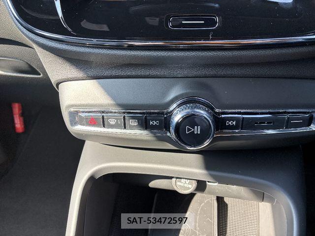 Volvo XC40 2024-08 8210893-17