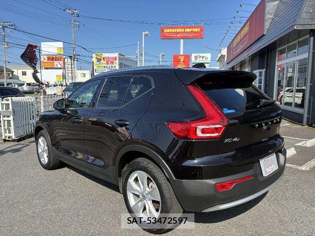 Volvo XC40 2024-08 8210893-23