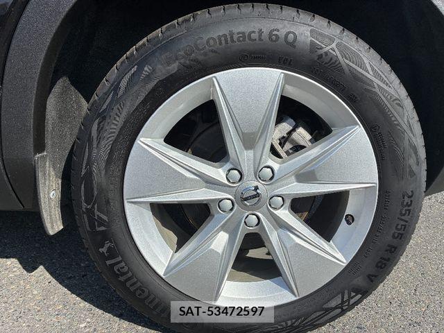 Volvo XC40 2024-08 8210893-29