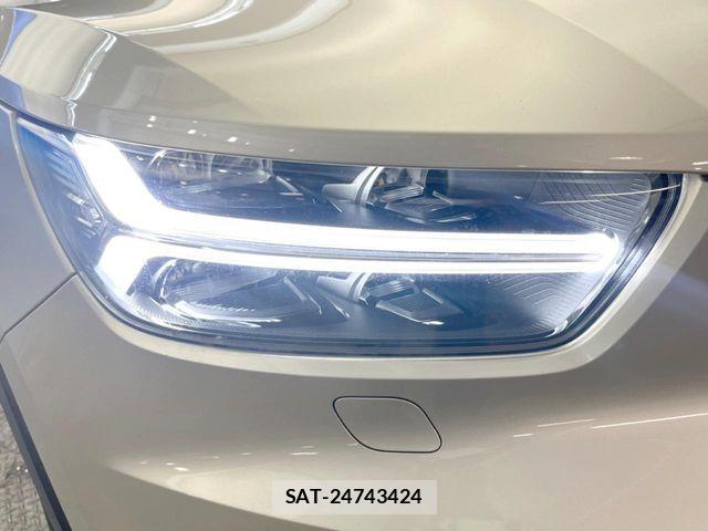 Volvo XC40 2019-06 8210895-14