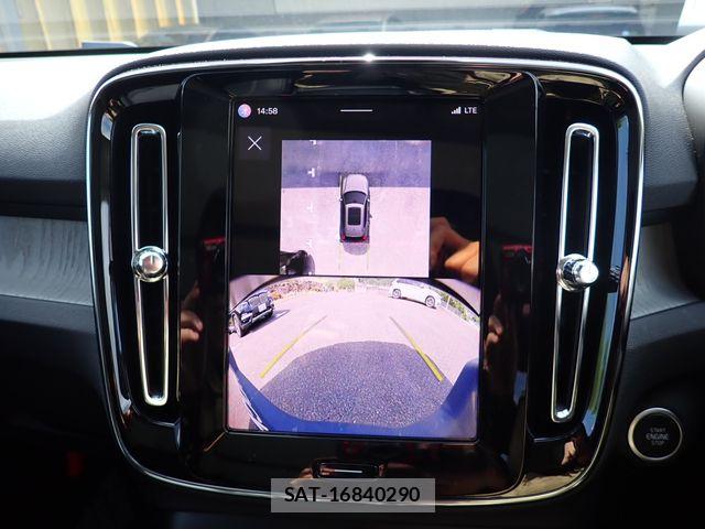 Volvo XC40 2025-06 8247090-15