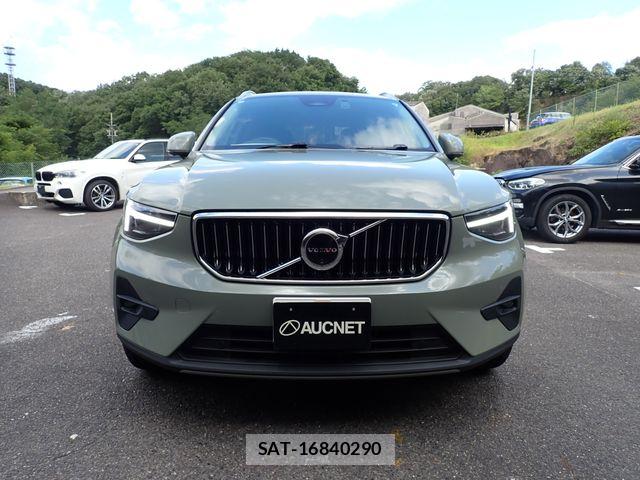 Volvo XC40 2025-06 8247090-4