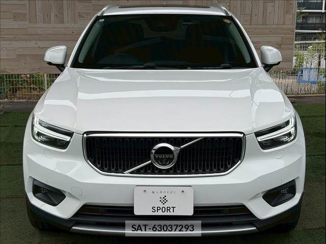 Volvo XC40 2021-06 8247093-14