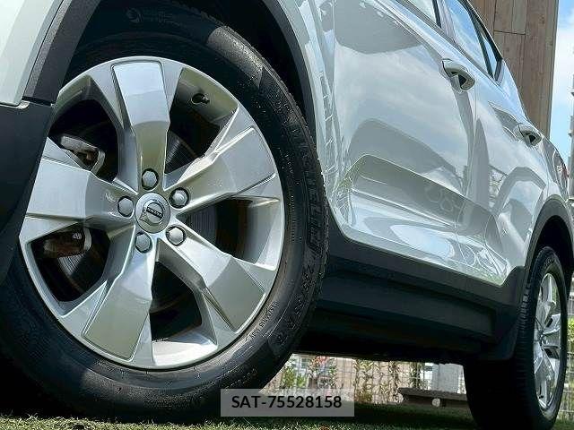 Volvo XC40 2021-06 8247094-18