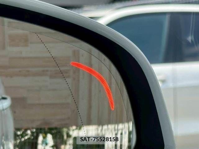 Volvo XC40 2021-06 8247094-8
