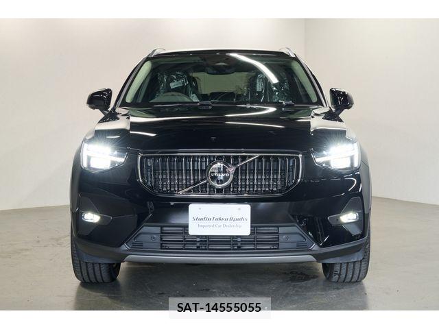 Volvo XC40 2026-03 8317903-1