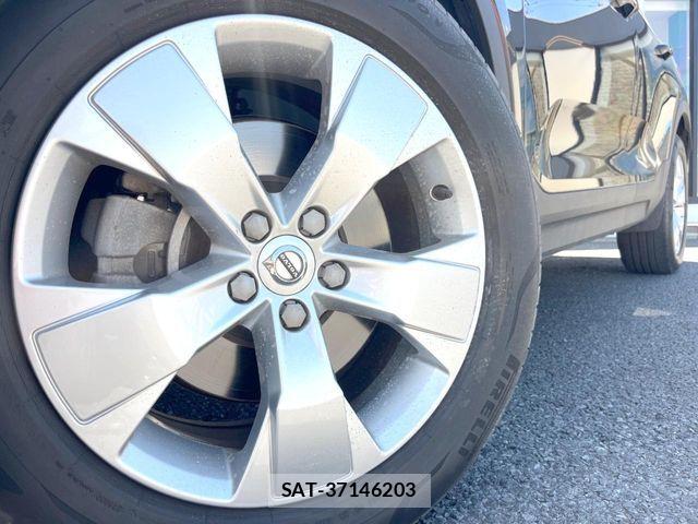Volvo XC40 2020-03 8317912-13