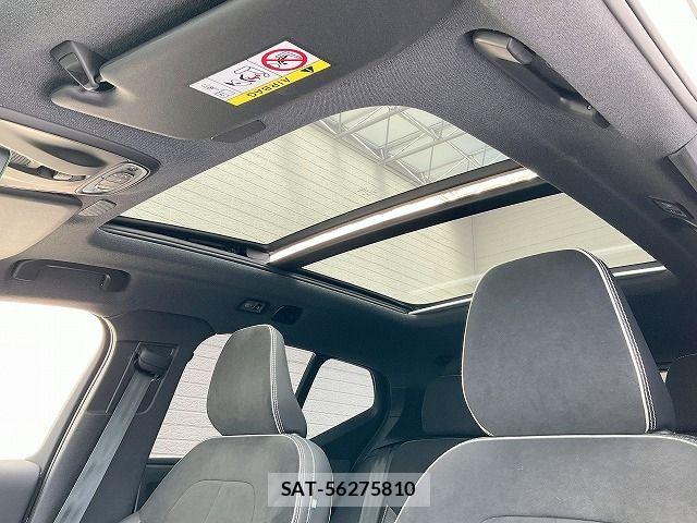 Volvo XC40 2022-01 8317908-11