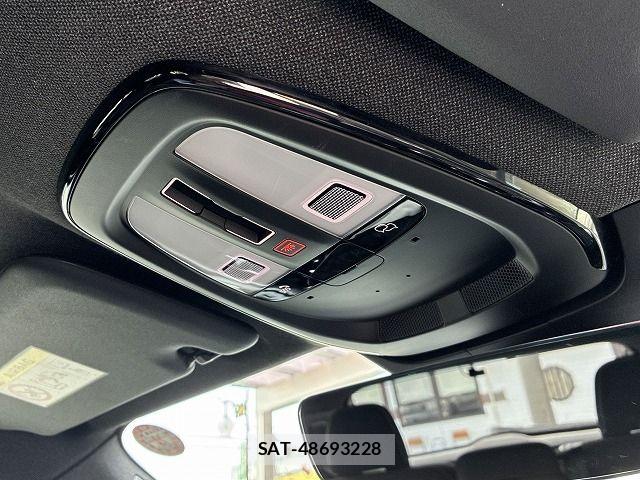 Volvo XC40 2023-08 8317913-20
