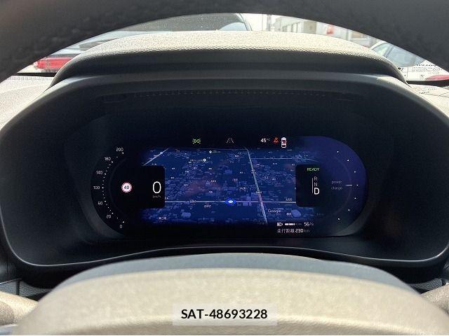 Volvo XC40 2023-08 8317913-25