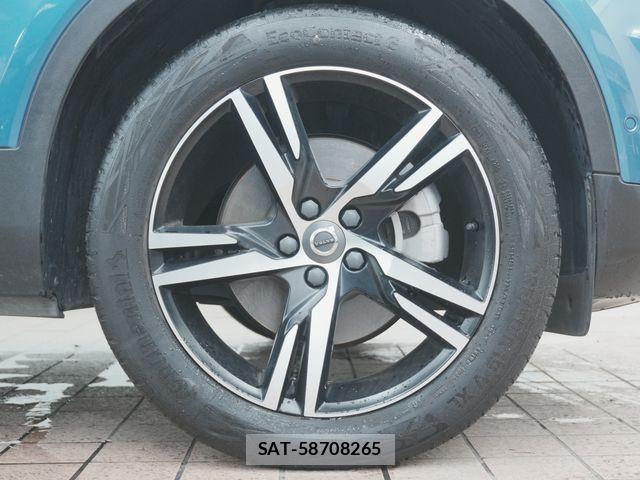 Volvo XC40 2021-09 8338410-29