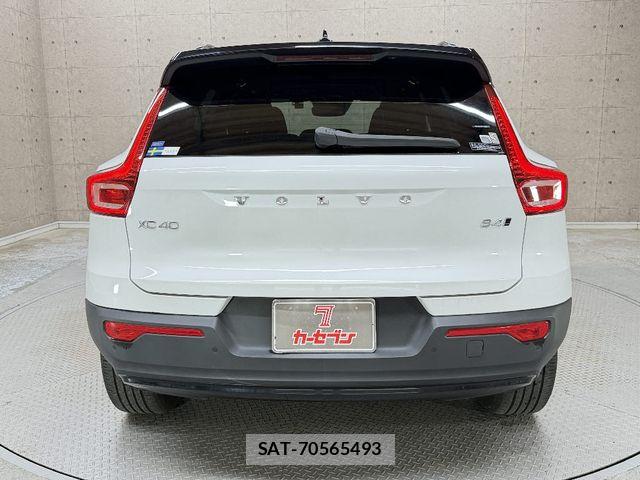 Volvo XC40 2022-04 8338405-11