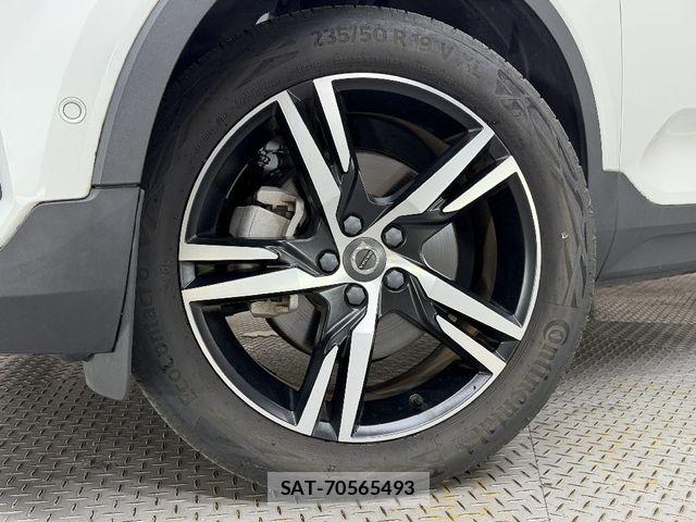 Volvo XC40 2022-04 8338405-16