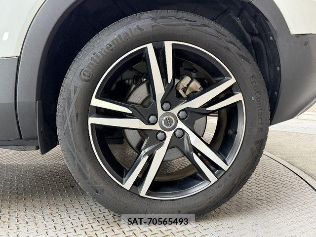 Volvo XC40 2022-04 8338405-17
