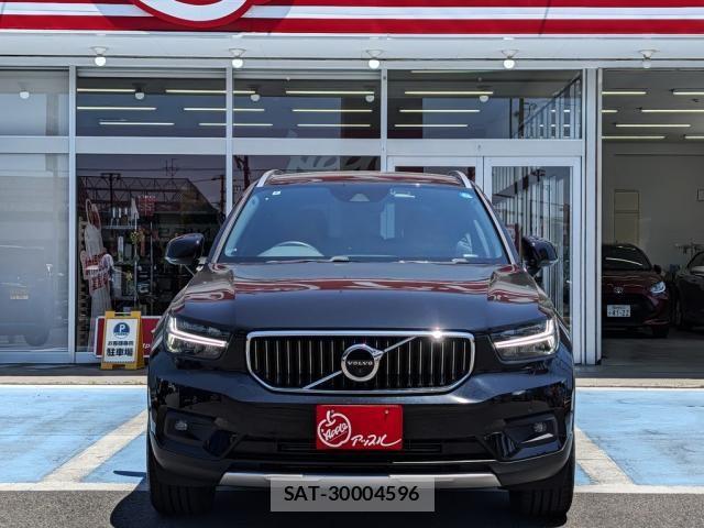 Volvo XC40 2020-04 8338407-3