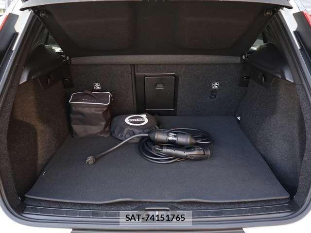 Volvo XC40 2023-05 8353780-10