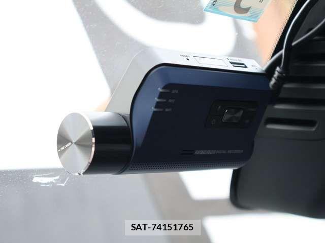 Volvo XC40 2023-05 8353780-19