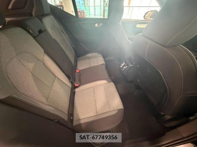 Volvo XC40 2023-05 8353779-13