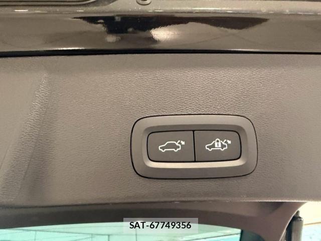 Volvo XC40 2023-05 8353779-19