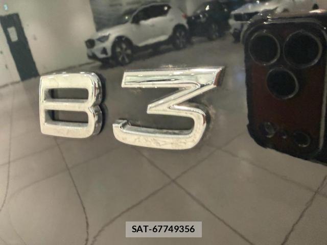 Volvo XC40 2023-05 8353779-20