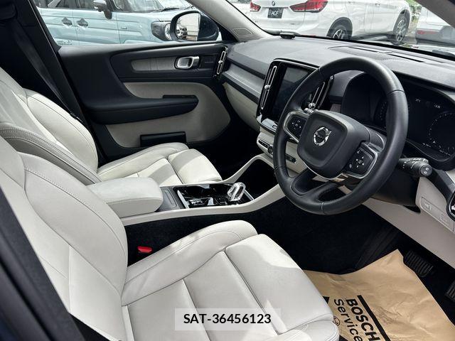 Volvo XC40 2020-11 8369640-1